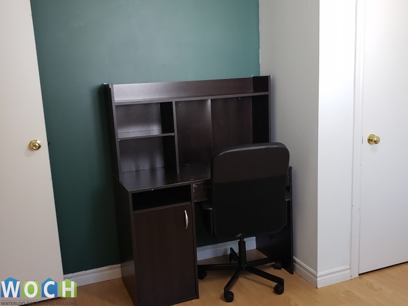 64 University Ave E Ave, Ontario N2J 2V8, 5 Bedrooms Bedrooms, ,2 BathroomsBathrooms,Apartment,For Rent,64 University Ave E,University Ave E,1031