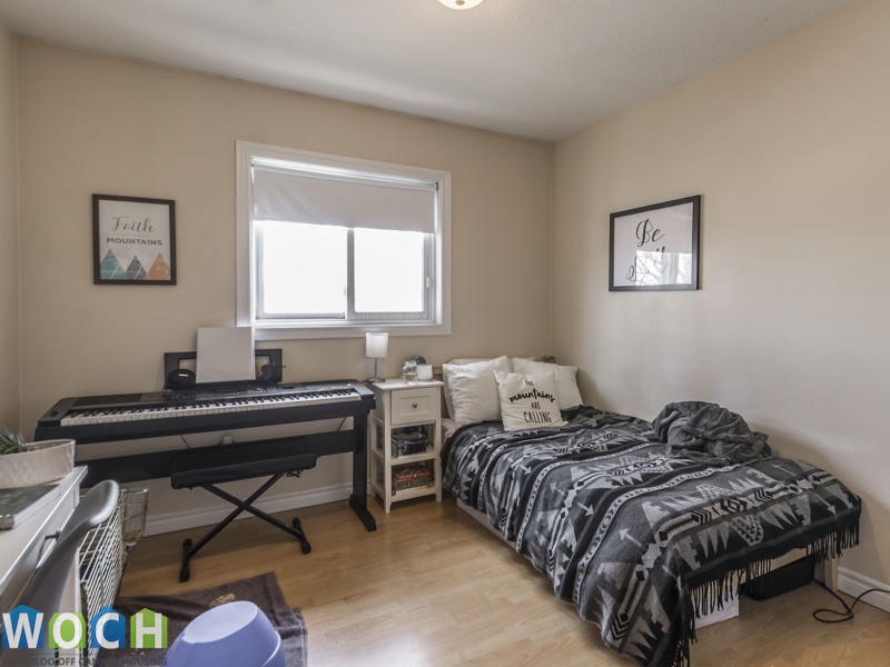 64 University Ave E Ave, Ontario N2J 2V8, 5 Bedrooms Bedrooms, ,2 BathroomsBathrooms,Apartment,For Rent,64 University Ave E,University Ave E,1031