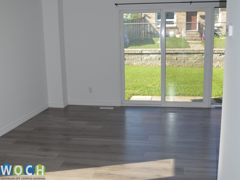 505-517 Sunnydale Place, 505-517 Sunnydale Place, Ontario N2L 4S9, 3 Bedrooms Bedrooms, ,1 BathroomBathrooms,Apartment,For Rent,Sunnydale,1037